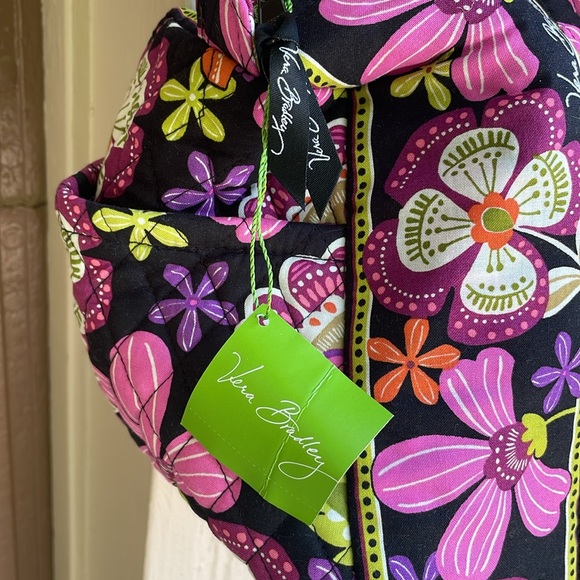 Vera Bradley Duffel - Picture 3 of 6